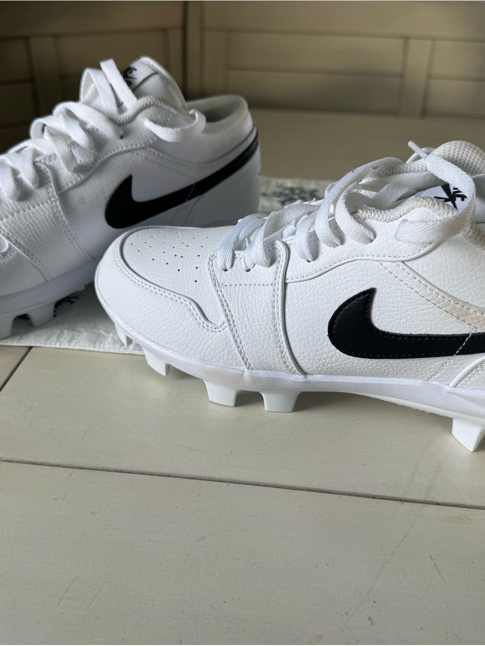Nike Jordan’s Retro 1 Baseball Cleats
